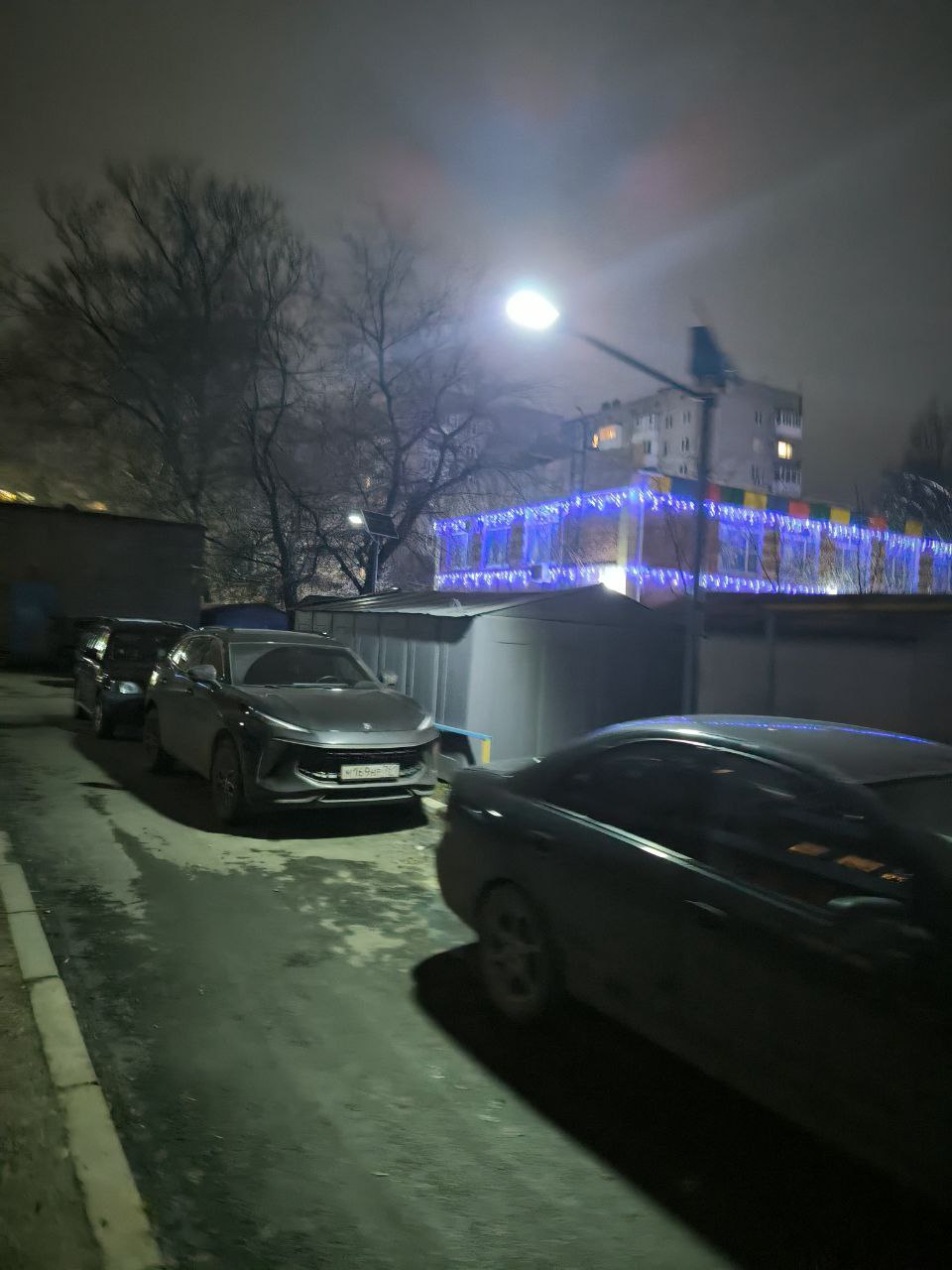 фото Автономная система освещения на солнечных панелях LE-Max ASO-30