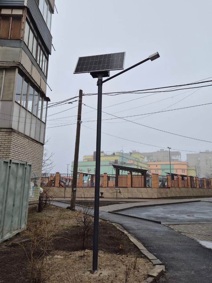 фото Автономная система освещения на солнечных панелях LE-Max ASO-30