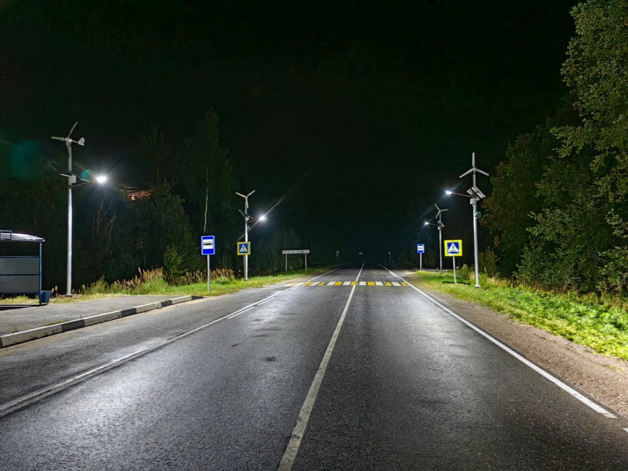 фото Горизонтальный ветрогенератор для сигнального освещения LE-Max VSSO-5